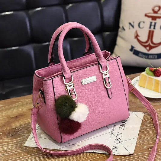 SHOULDER TOTE HANDBAG WITH PLUSH TASSEL