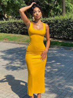 SCOOP NECK MAXI DRESS