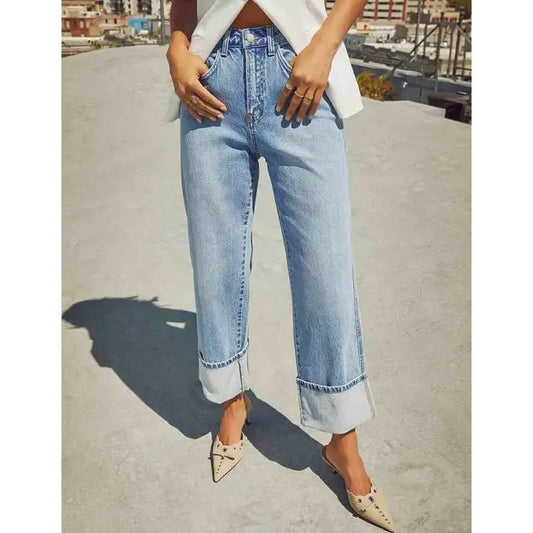 Ladies Rolled Hem Sraight Leg Jeans